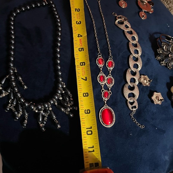 Jewelry bundle - Picture 5 of 5